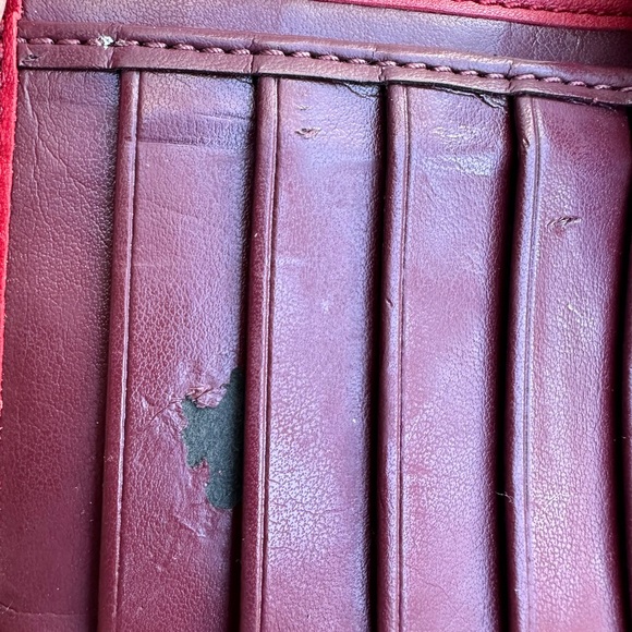 Coach Red Turn-lock Leather Wallet - Picture 9 of 11